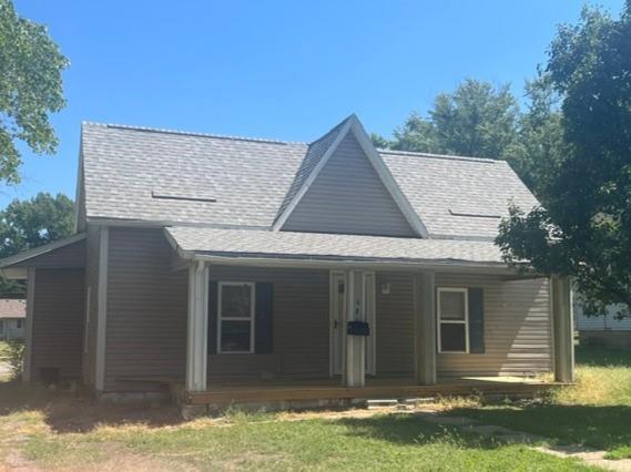 Photo of 406 S 3RD Street in Odessa, MO