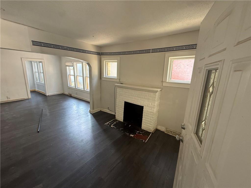 Photo 2 of 307 N Lawn Avenue