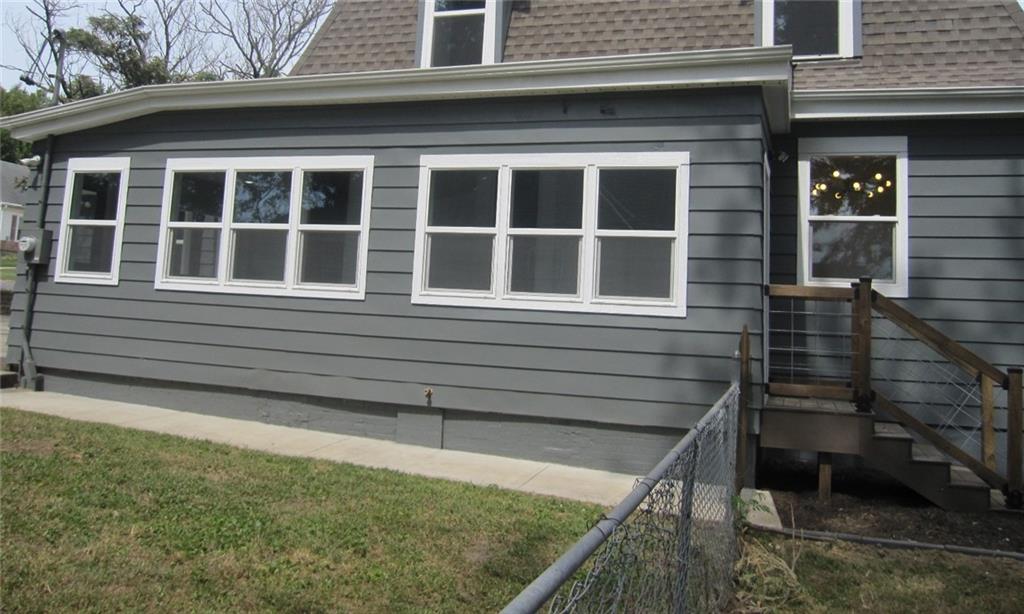 Photo 6 of 3320 Saint Joseph Avenue