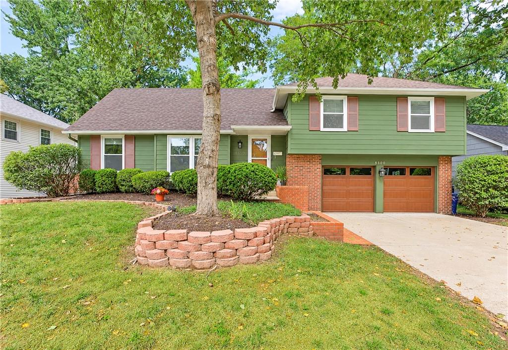 Photo of 8300 W 97th Terrace