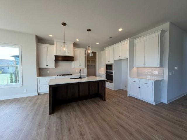 Photo 2 of 1503 SW Arbor Park Drive