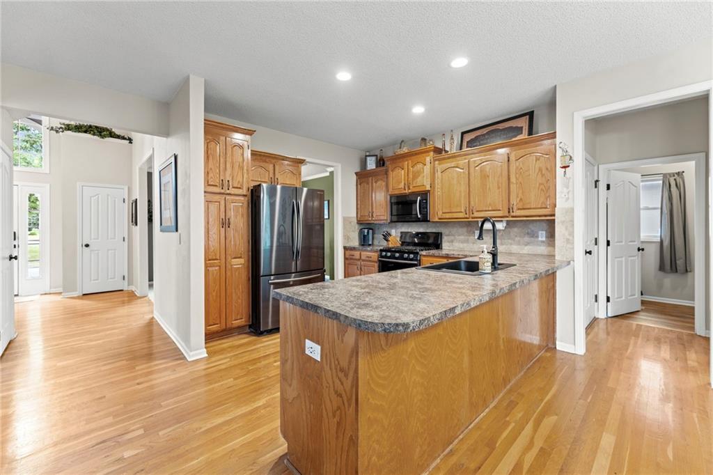Photo 6 of 15377 S Navaho Drive