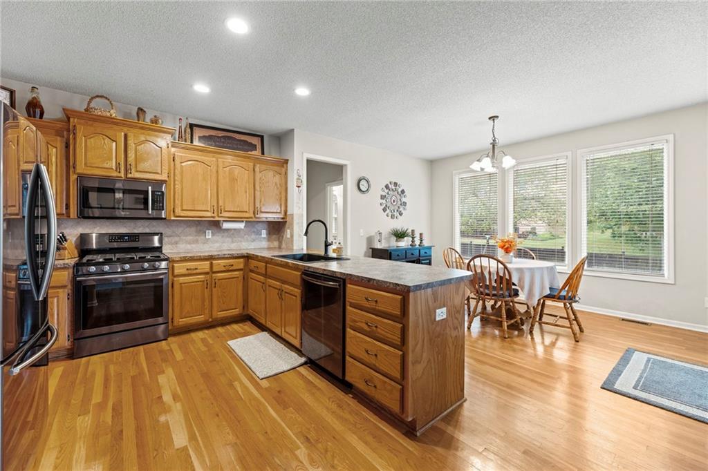 Photo 7 of 15377 S Navaho Drive