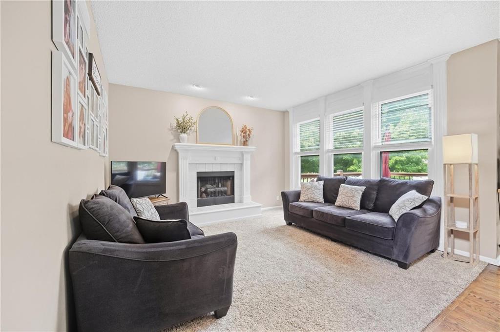 Photo 4 of 16150 W 156th Place
