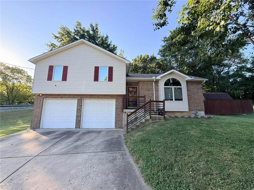 Photo of 5215 Douglas Avenue