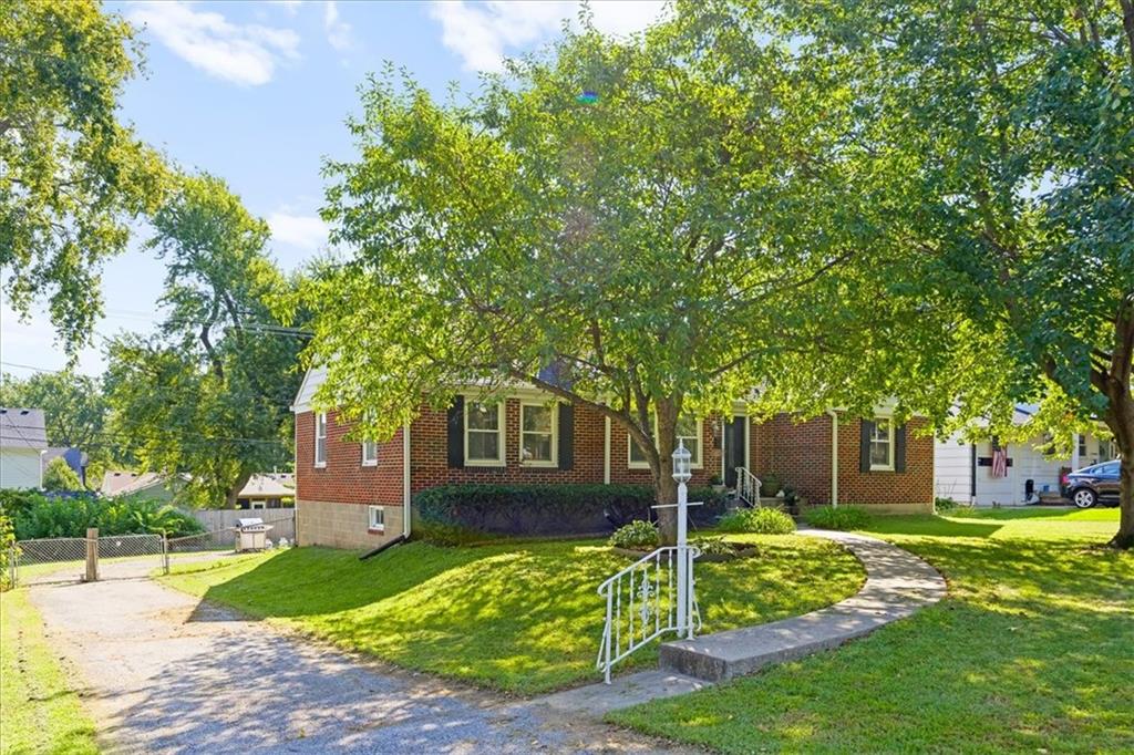 Photo 2 of 7217 Belinder Avenue