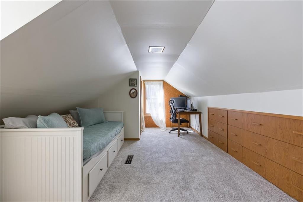 Photo 3 of 7217 Belinder Avenue