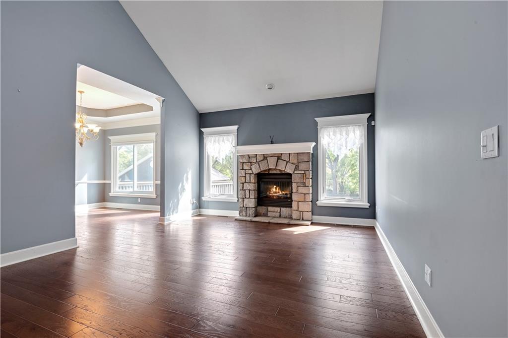 Photo 5 of 8699 Penner Avenue