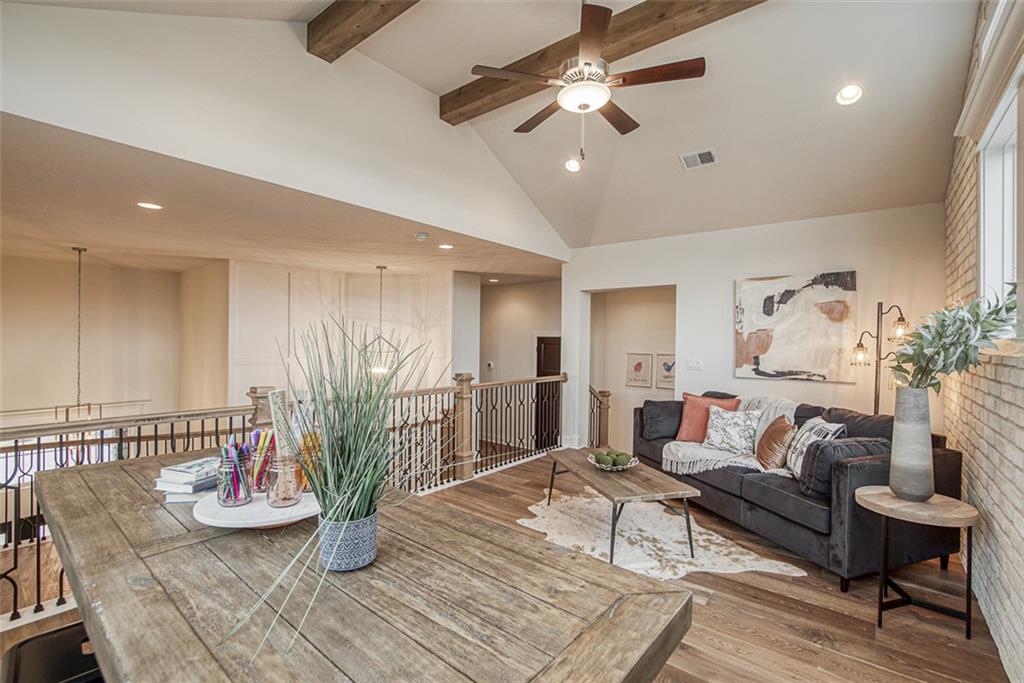 Photo 6 of 16932 Rosehill Street