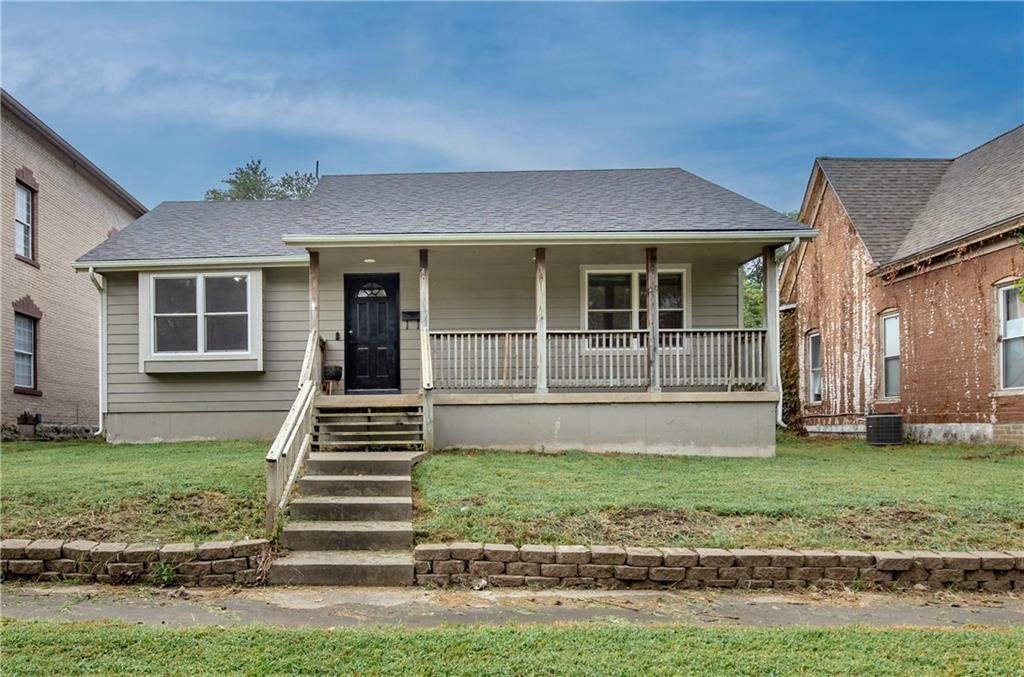 Photo of 407 W Peoria Street