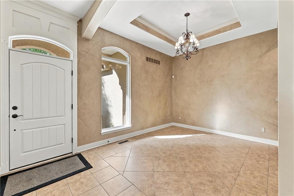 Photo 4 of 4957 S Park Ridge Drive