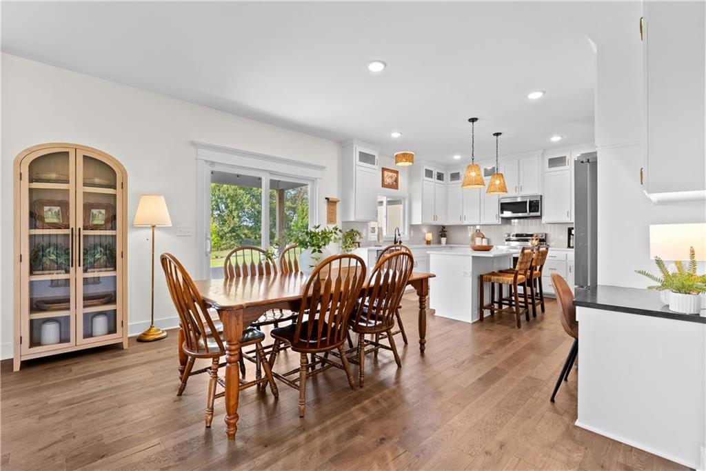 Photo of 409 SW Nelson Drive