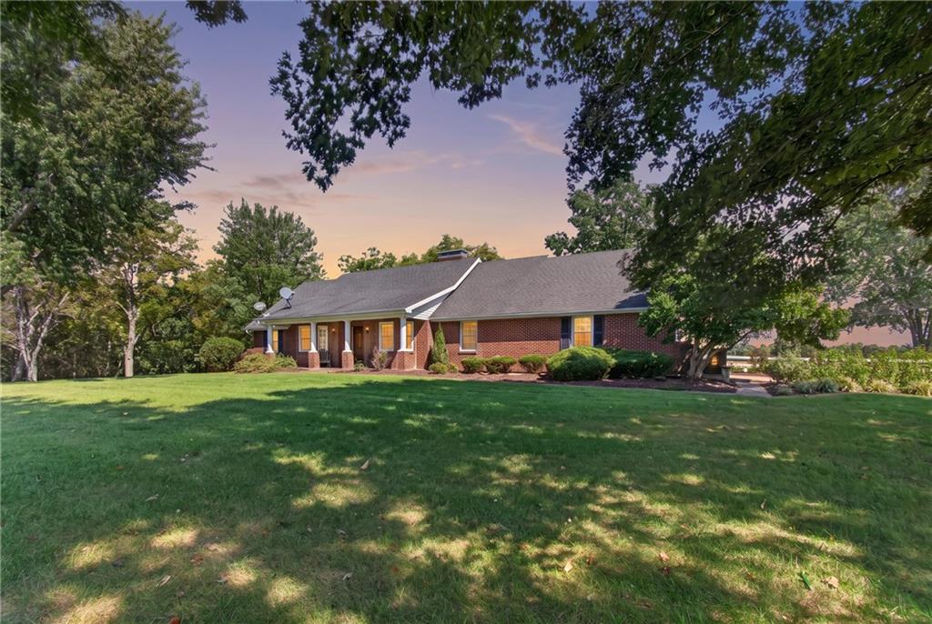 Photo 2 of 12692 Elm Park Road