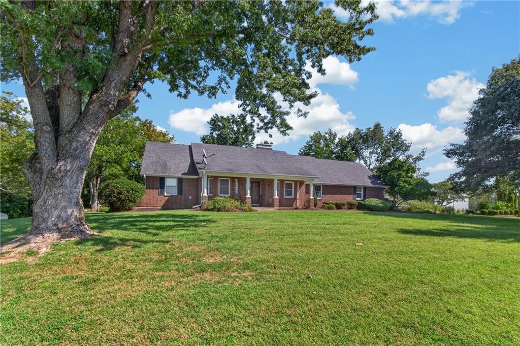 Photo 4 of 12692 Elm Park Road