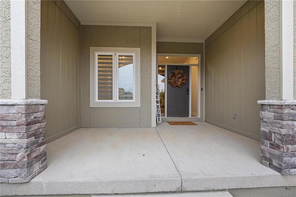 Photo 4 of 1067 SW Conch Circle