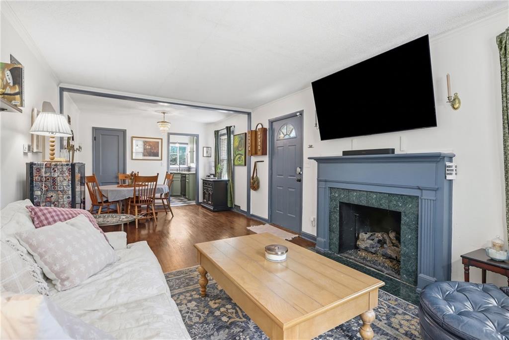 Photo 3 of 5011 W 51st Street