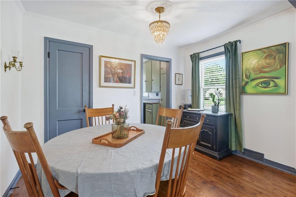 Photo 6 of 5011 W 51st Street