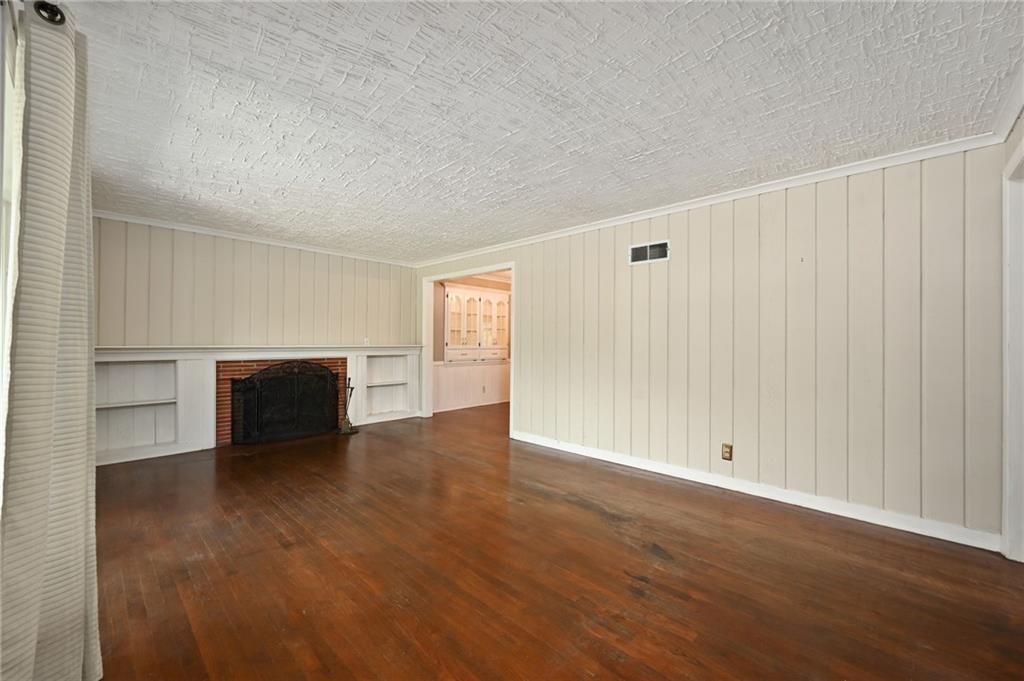 Photo 6 of 7001 W 68th Street