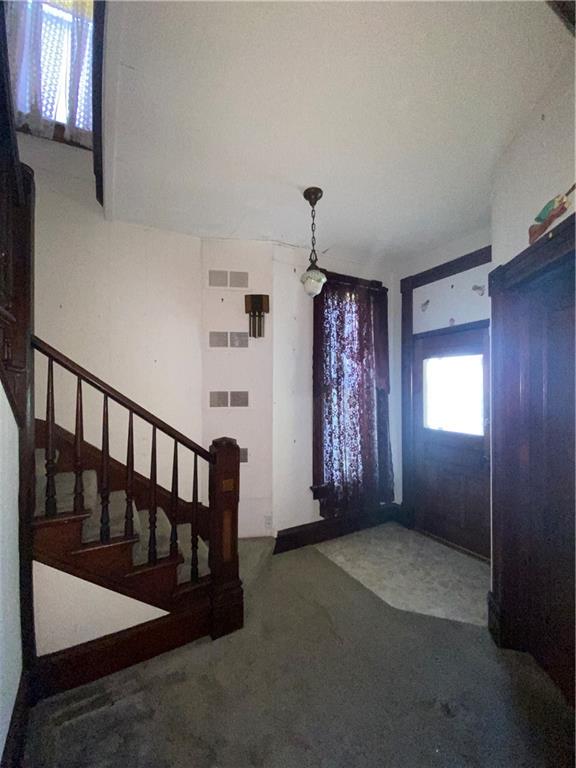 Photo 6 of 910 Columbia Avenue