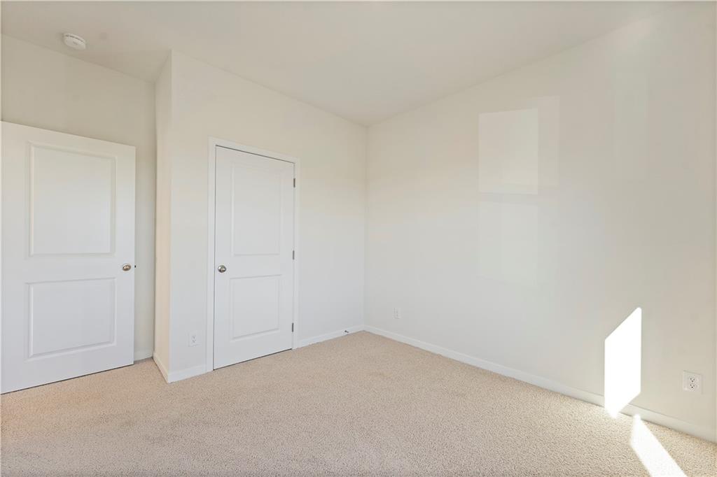 Photo 6 of 18626 Weaver Street