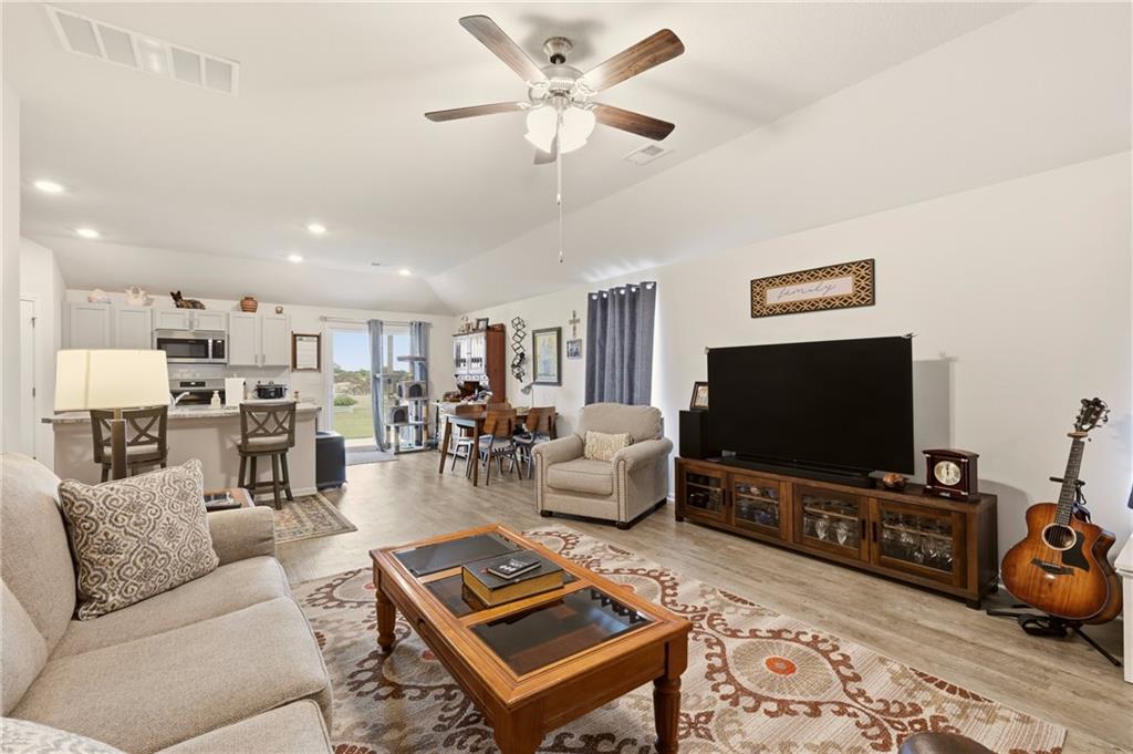 Photo 5 of 20312 W 193rd Lane