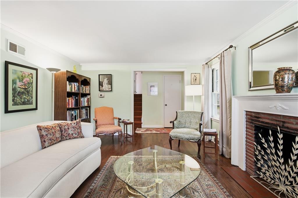 Photo 6 of 2805 W 73 Street