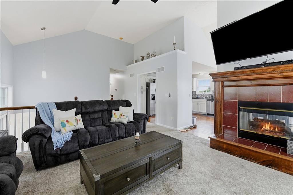 Photo 6 of 1520 SE 11th Street
