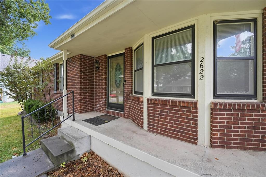 Photo 4 of 2622 Mohican Avenue
