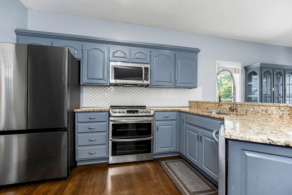Photo 7 of 22613 W 49TH Terrace