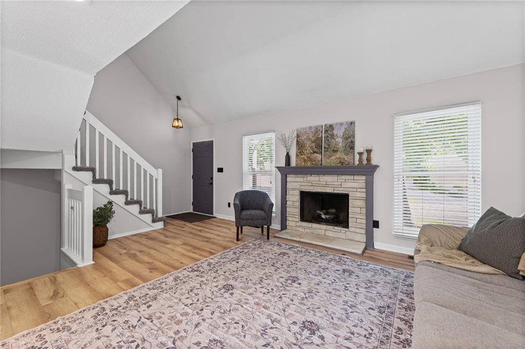 Photo 2 of 10780 Oakmont Street