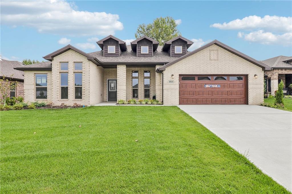 Photo of 8523 Pickering Street