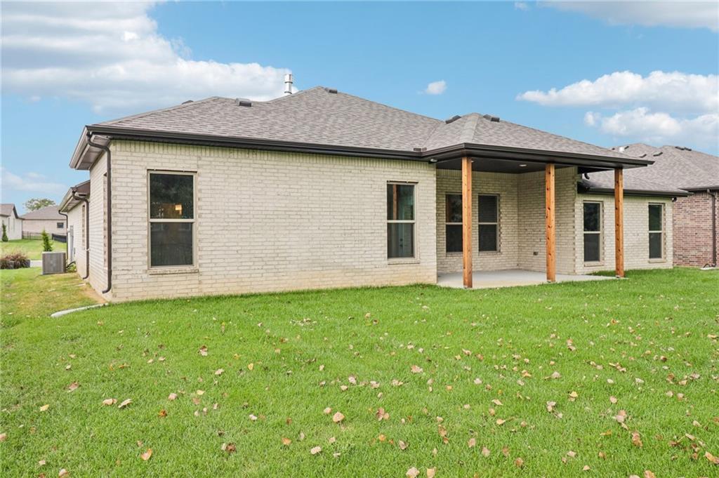 Photo 5 of 8523 Pickering Street