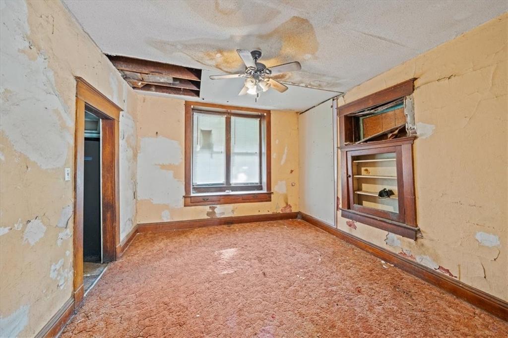 Photo 5 of 2811 Brooklyn Avenue