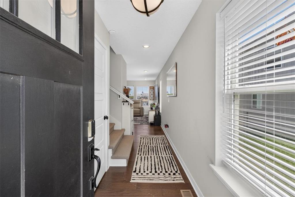 Photo 6 of 8724 SW Brickell Drive