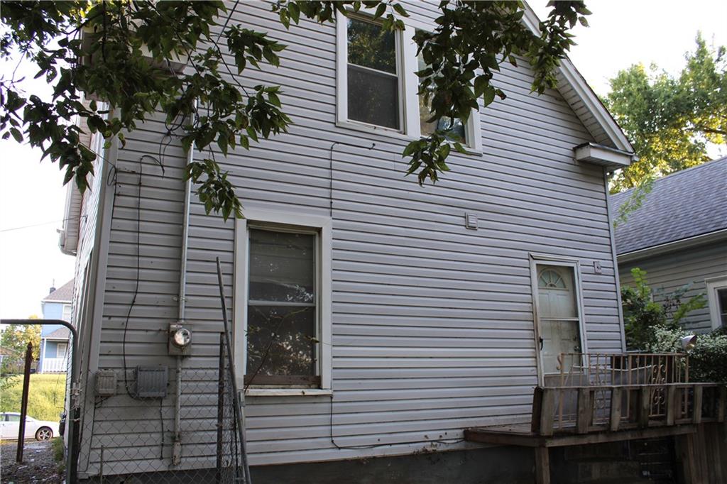 Photo 6 of 1044 Barnett Avenue
