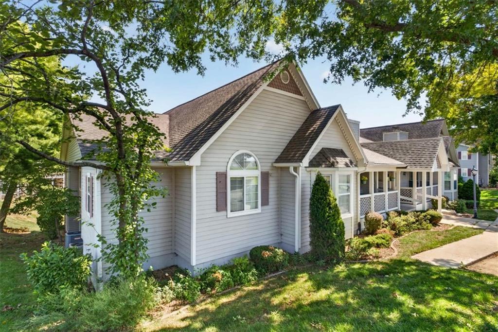 Photo 4 of 4311 S Megan Court #23