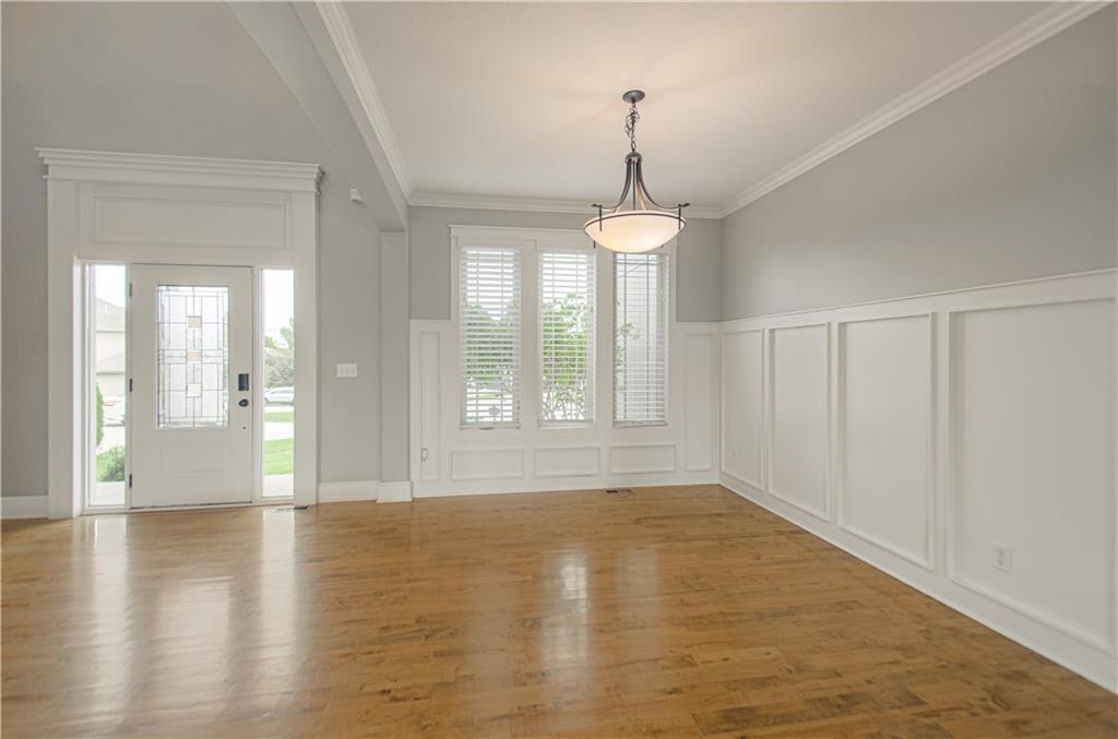 Photo 7 of 400 Yolanda Circle