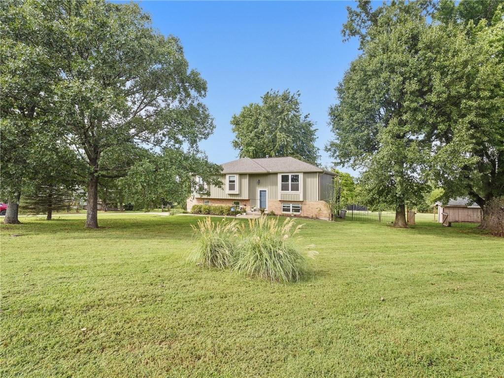 Photo of 20212 Golden Road