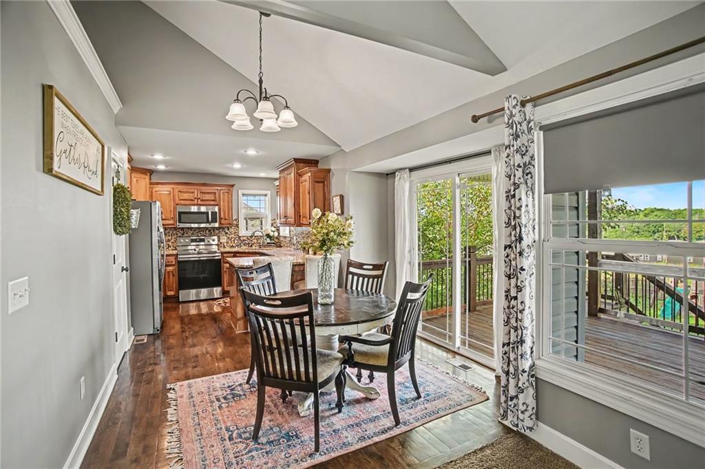 Photo 6 of 19224 Tomahawk Lane