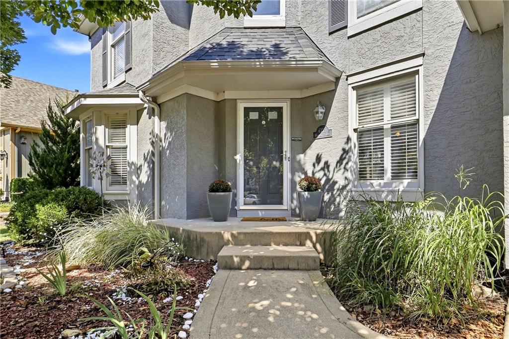 Photo 3 of 6355 Walker Street