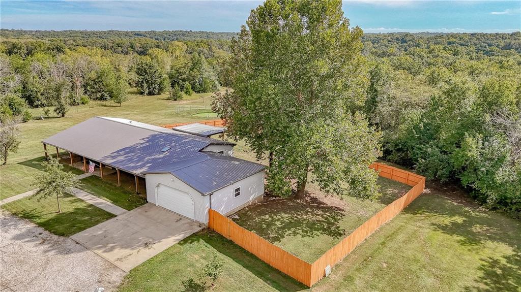 Photo 2 of 1082 NW 150th Road