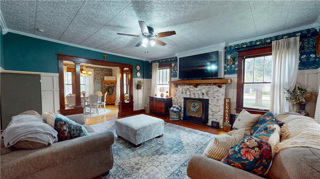 Photo 7 of 206 S 1st Street