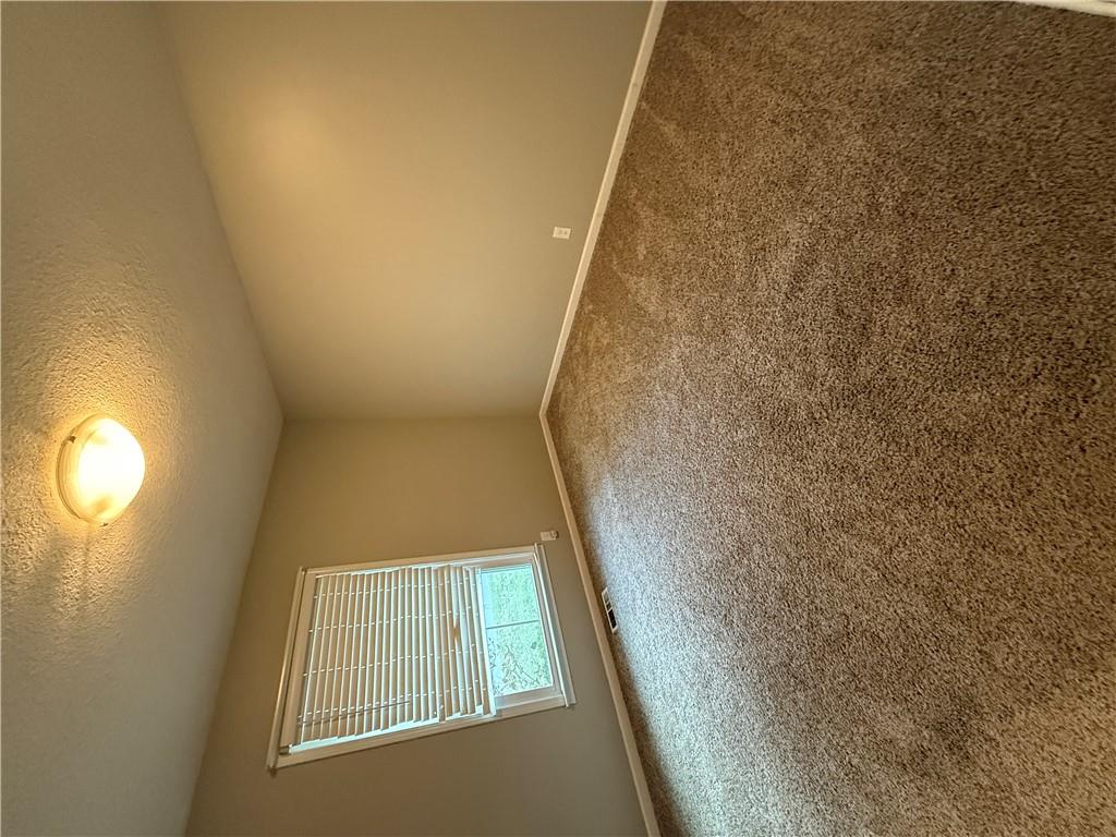 Photo 7 of 3515 Emerald Lane