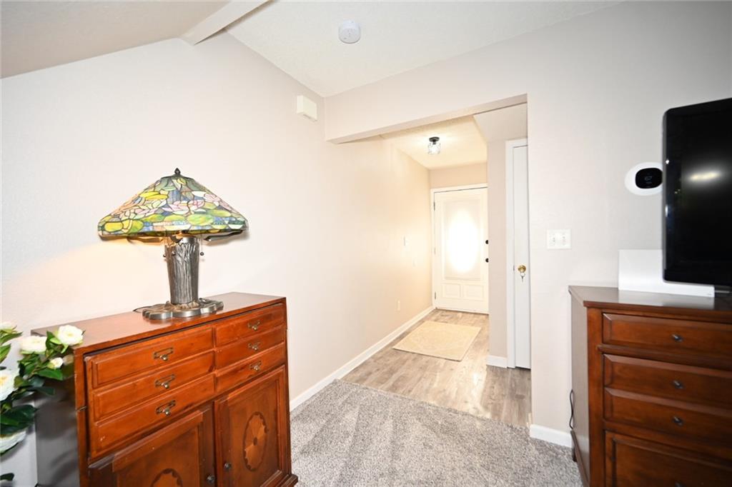 Photo 5 of 6125 NE Moonstone Court
