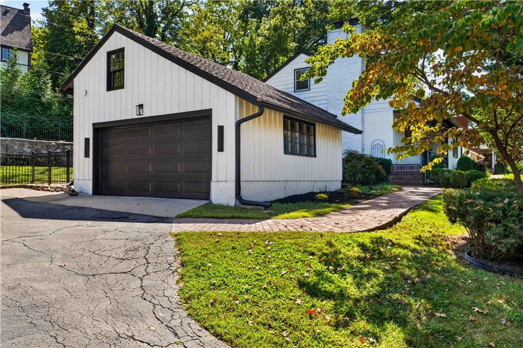 Photo 6 of 5115 Ward Parkway