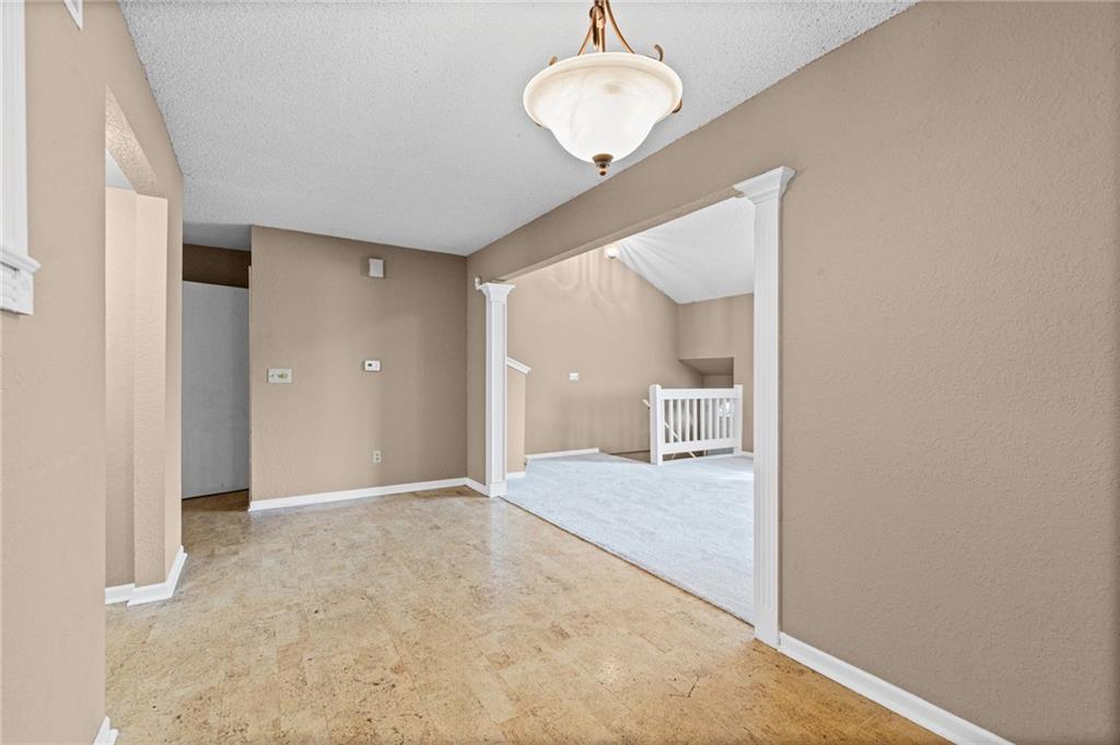 Photo 6 of 1414 E Mart-Way Circle #B
