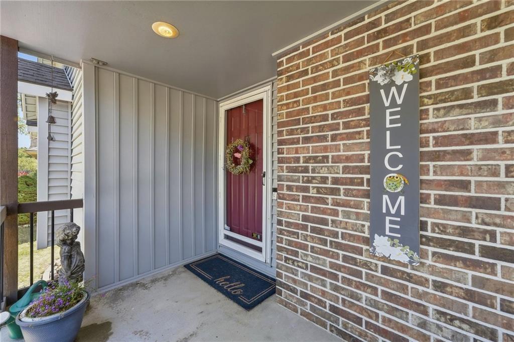 Photo 4 of 1232 NE Florence Avenue