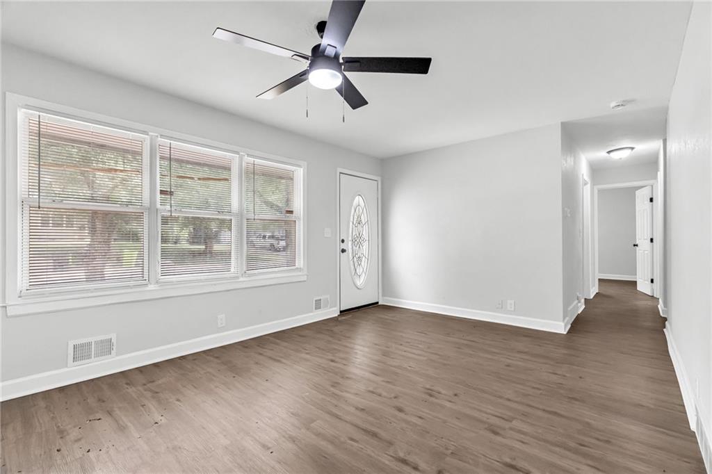 Photo 6 of 702 Mulberry Street