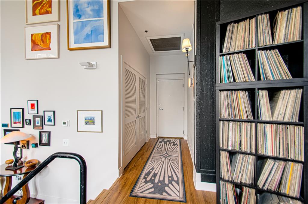 Photo of 523 Grand #1D Boulevard #1D
