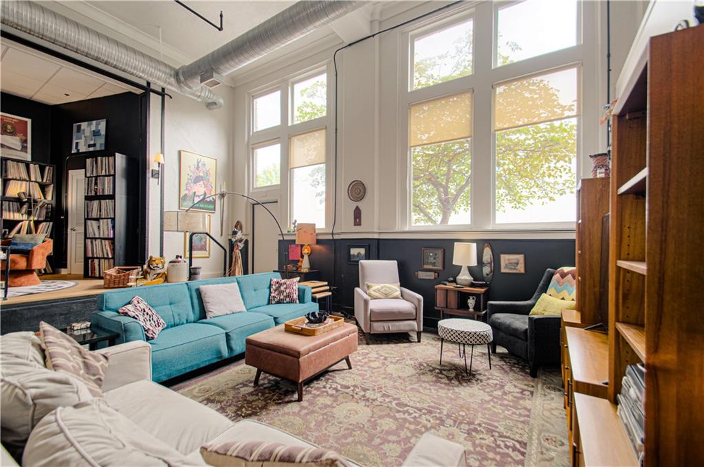 Photo 5 of 523 Grand #1D Boulevard #1D